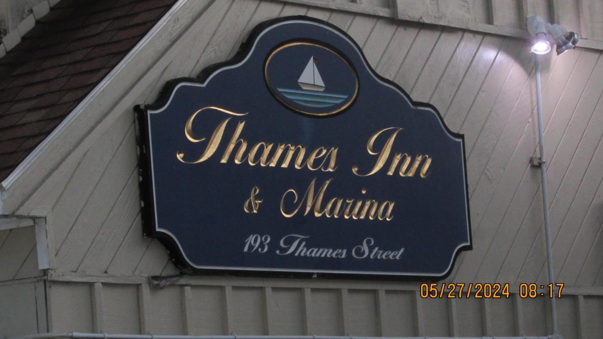 Thames Inn And Marina Гротън Екстериор снимка